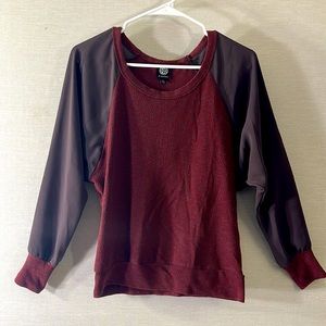 Long-sleeve Bobeau dressy or casual top